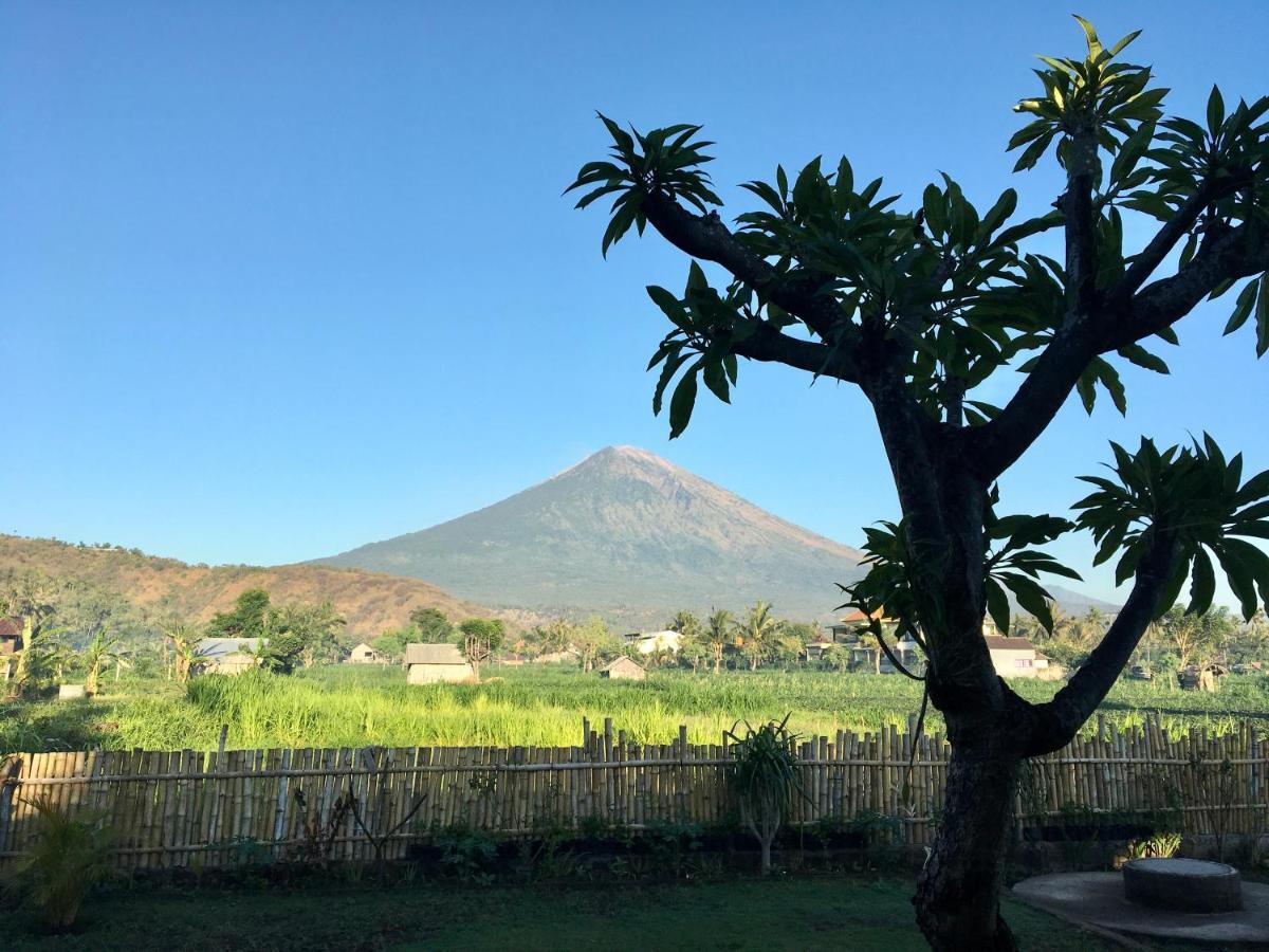 Agung Inn Amed Dış mekan fotoğraf