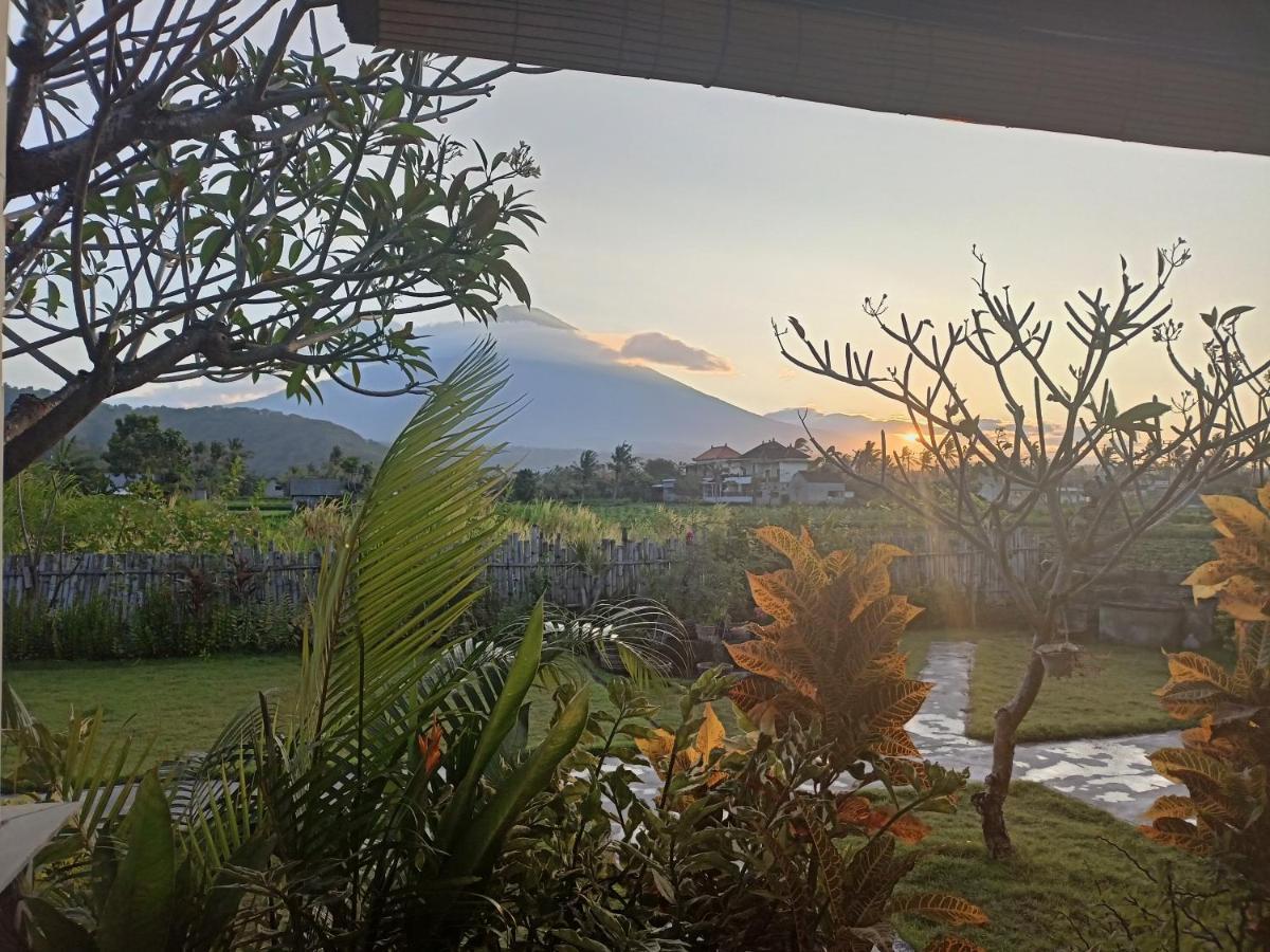 Agung Inn Amed Dış mekan fotoğraf