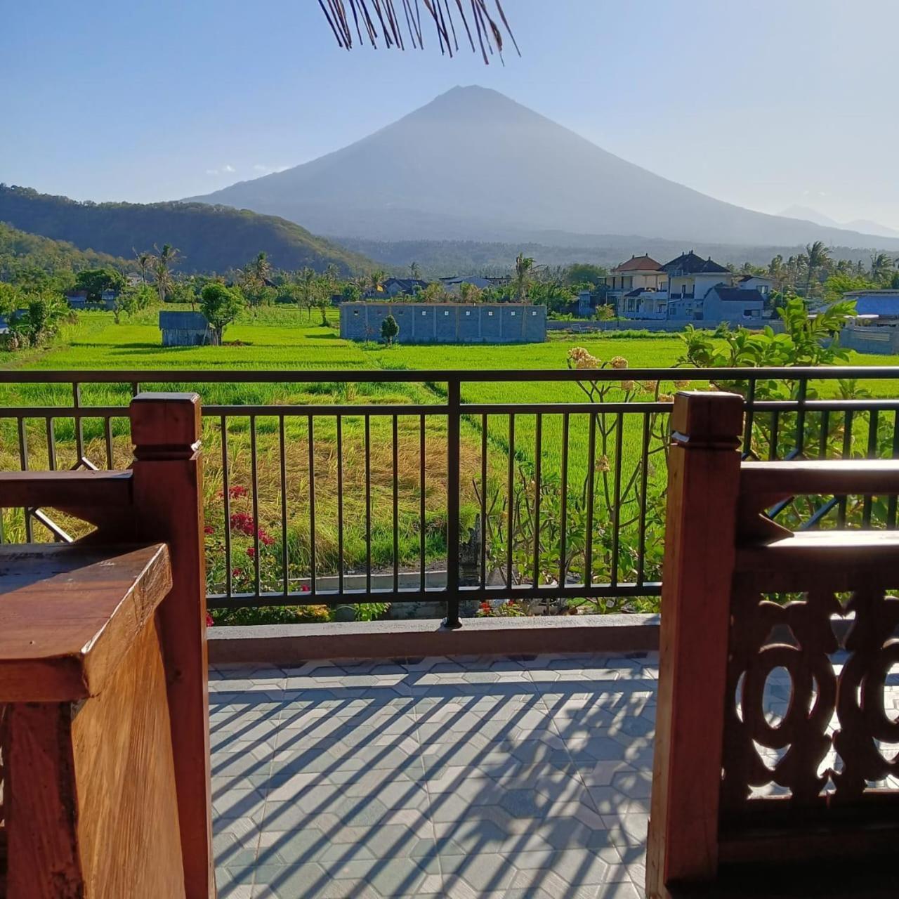 Agung Inn Amed Dış mekan fotoğraf
